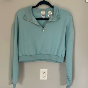 Brand New Levi Cropped Sweatshirt